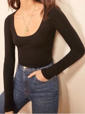 Reformation Paige Knit Top in Black Large